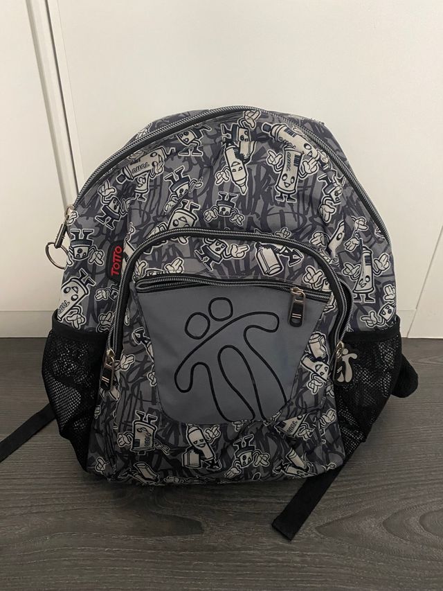 Mochila totto de espalda