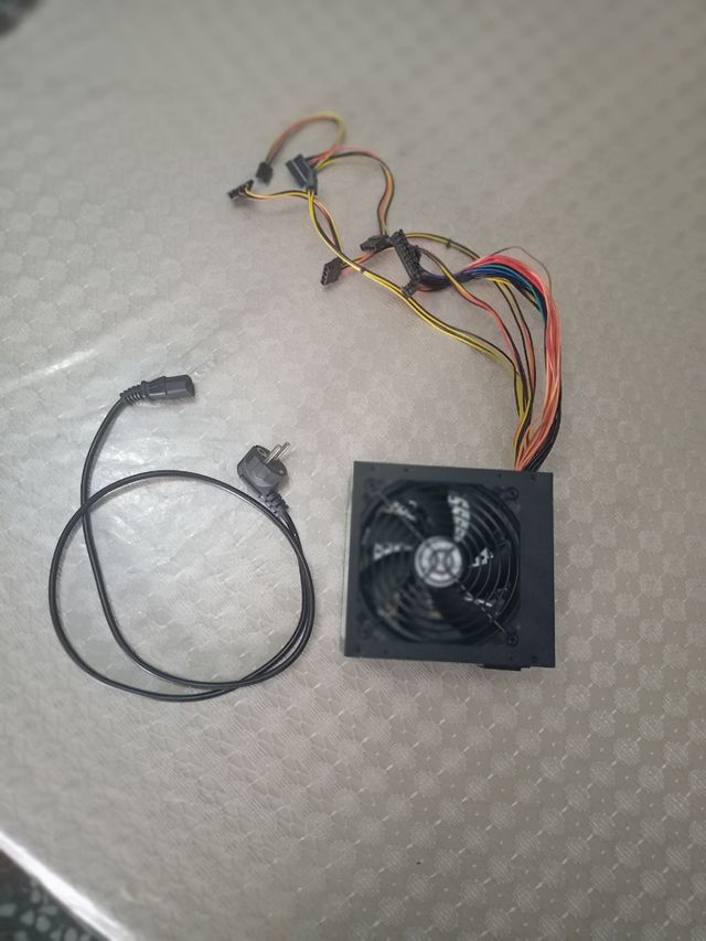 fuente de alimentación 