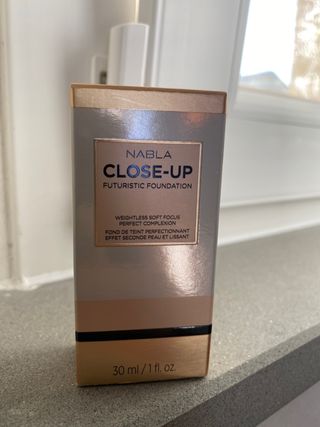 Nabla Close Up Futiristic Foundation D20