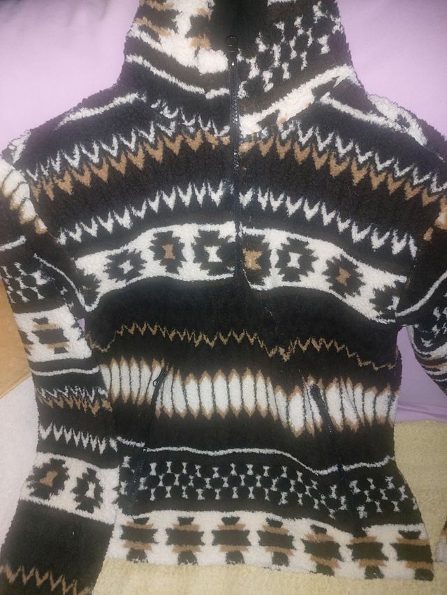 Sudadera Mango con capucha borreguito