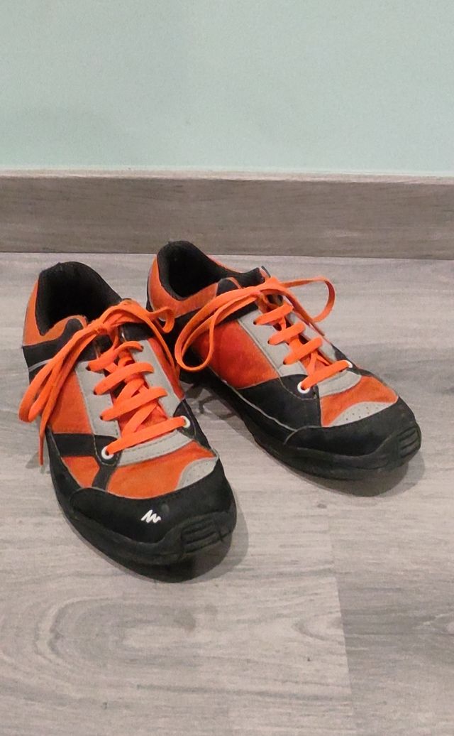 zapatillas de montaña niña