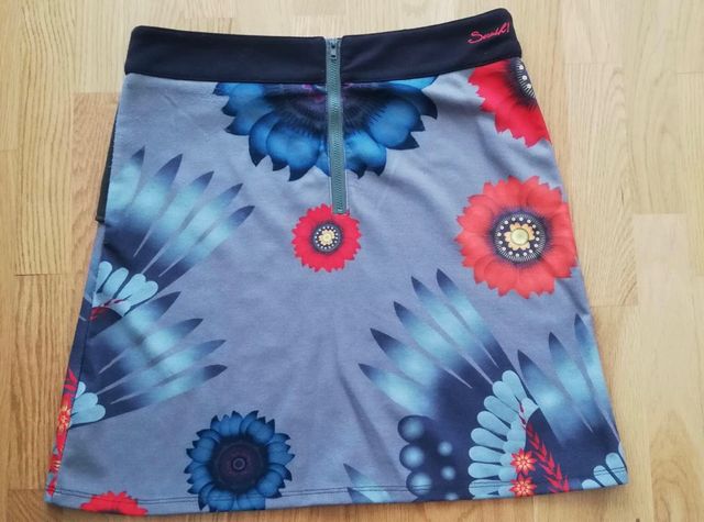 Falda de chica SMASH