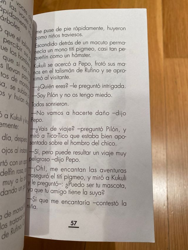 Pepo y el delfín rosa. Ed. Dylar