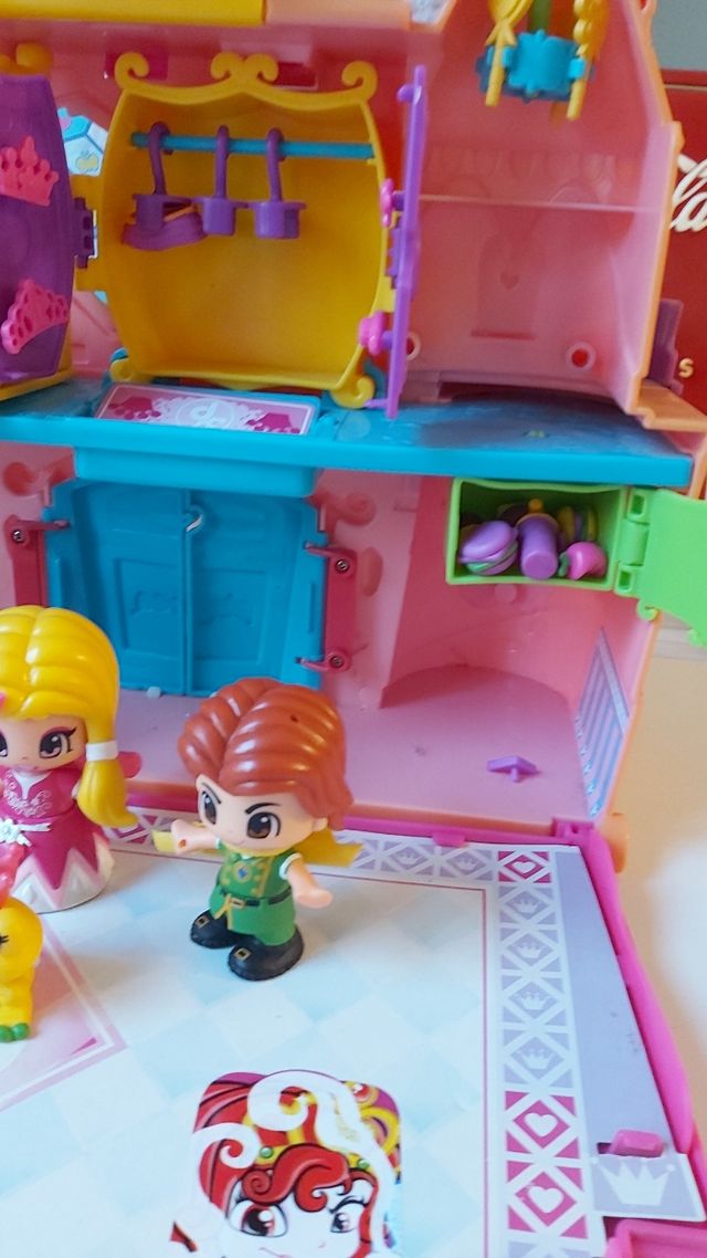Castillo princesas Pin y Pon