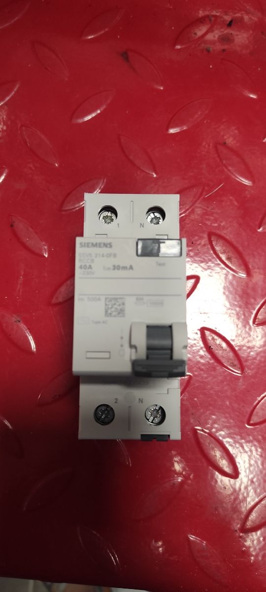 DIFERENCIAL SIEMENS 5SV5314-OFB