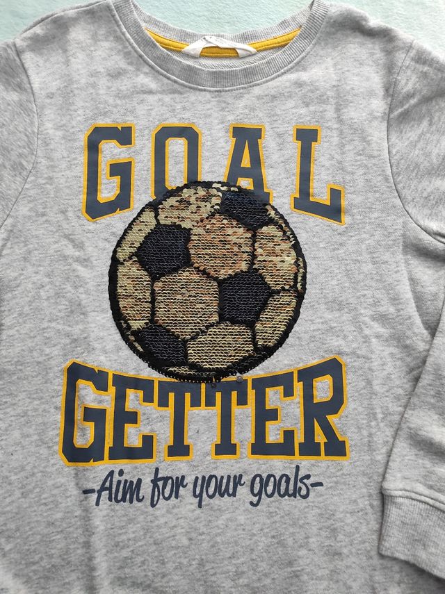 Sudadera diseño central fútbol, talla 8-10 años