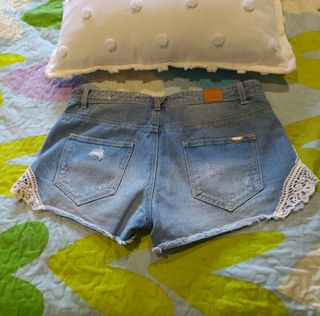 Short vaquero de Stradivarius (talla 36) 