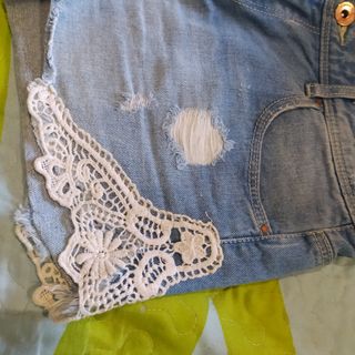 Short vaquero de Stradivarius (talla 36) 