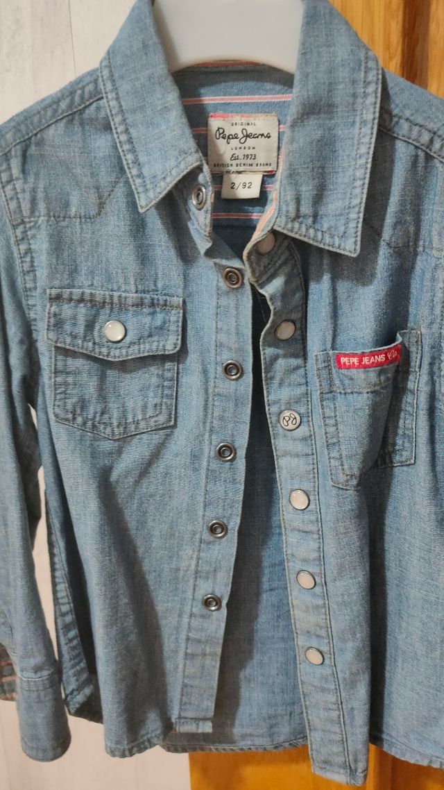 Camisa Pepe Jeans y Camisa Flamenco talla 2