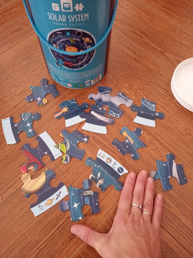 puzzle redondo sistema solar
