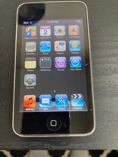 SE VENDE APPLE. IPOD  TOUCH DE 6 GIGAS