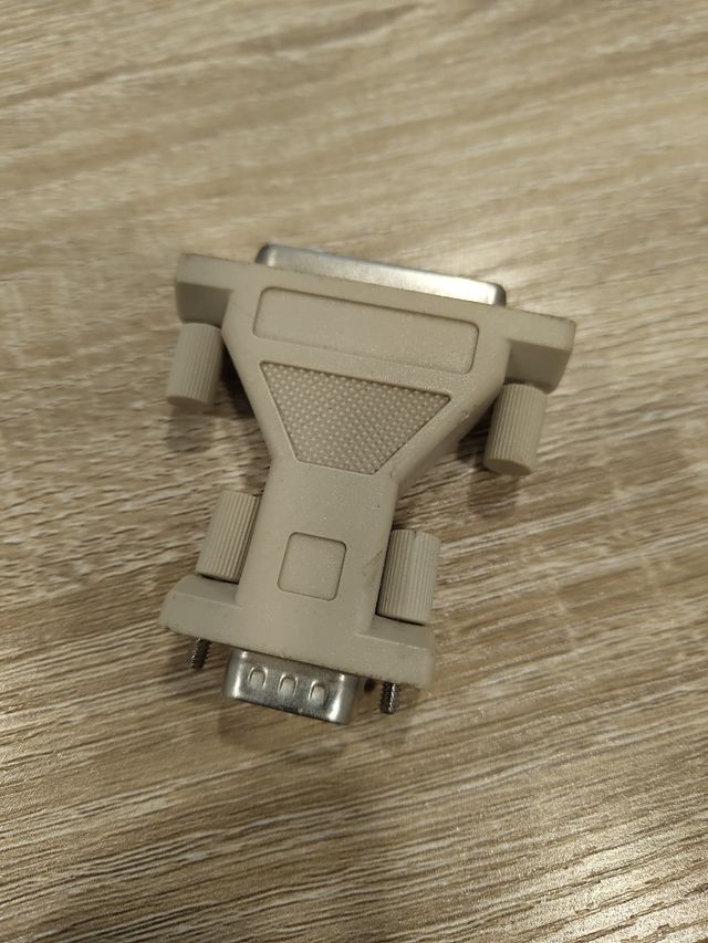 Adaptador paralelo a serie