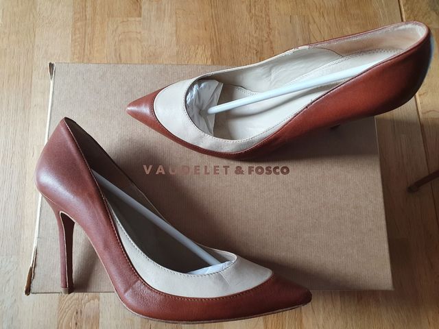 Zapato Bicolor Cuero Vaudelet & Fosco Talla 39