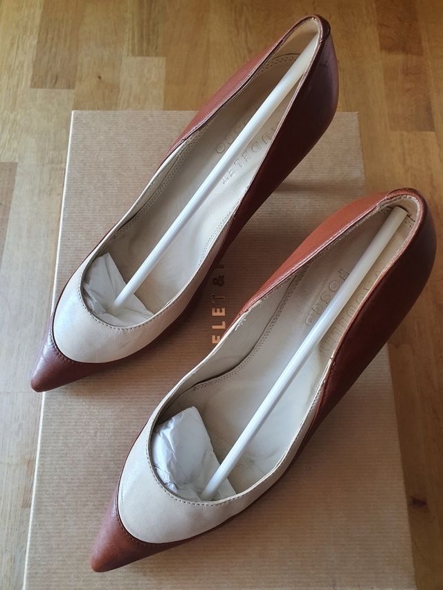 Zapato Bicolor Cuero Vaudelet & Fosco Talla 39