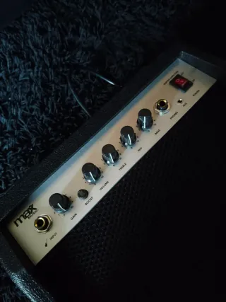 Pack amplificador guitarra electroacústica básico
