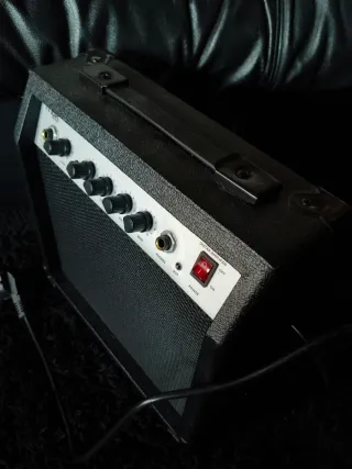 Pack amplificador guitarra electroacústica básico