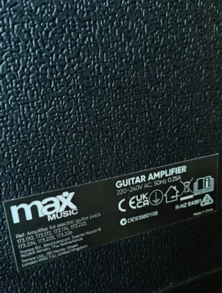 Pack amplificador guitarra electroacústica básico