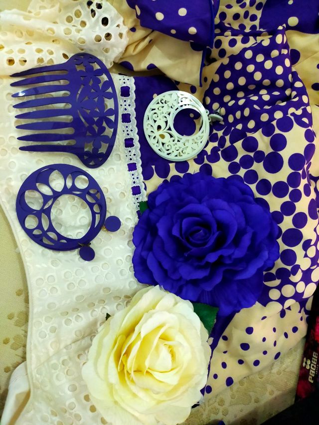 Traje flamenca y accesorios