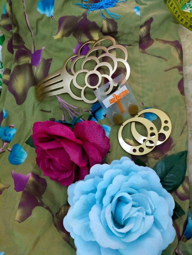 vestido flamenca y accesorios