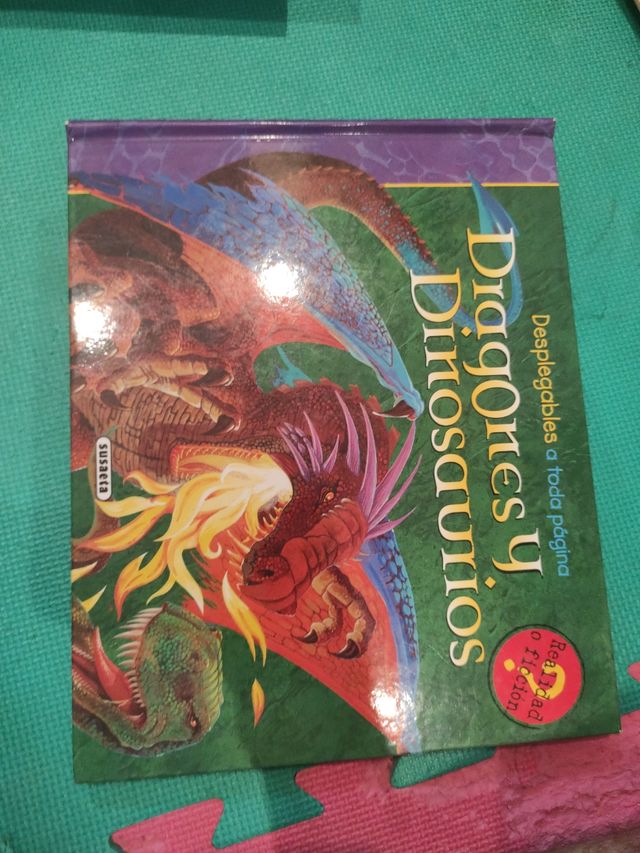 Dragones y Dinosaurios