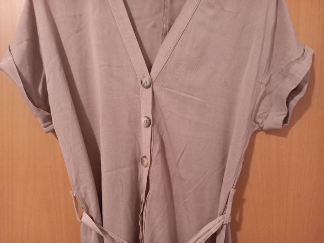 Mono rosa palo con mangas