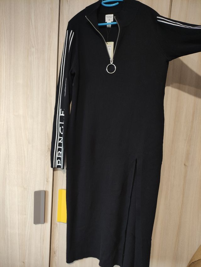 Vestido deportivo de punto