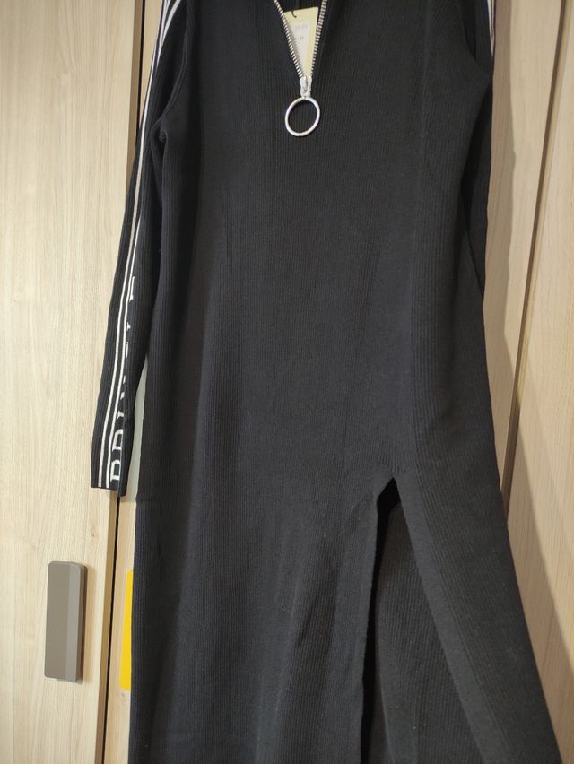 Vestido deportivo de punto