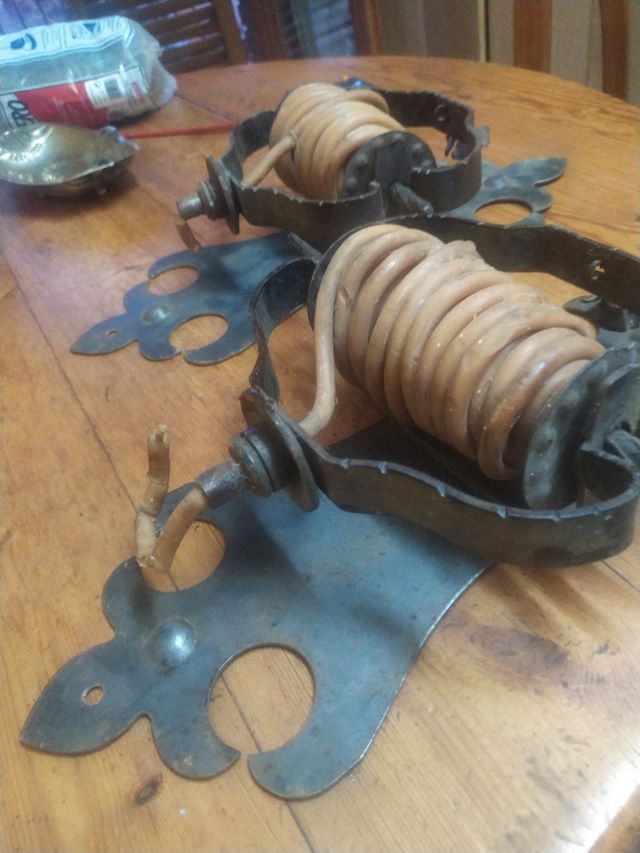 par de antiguos apliques de pared vela enroscada