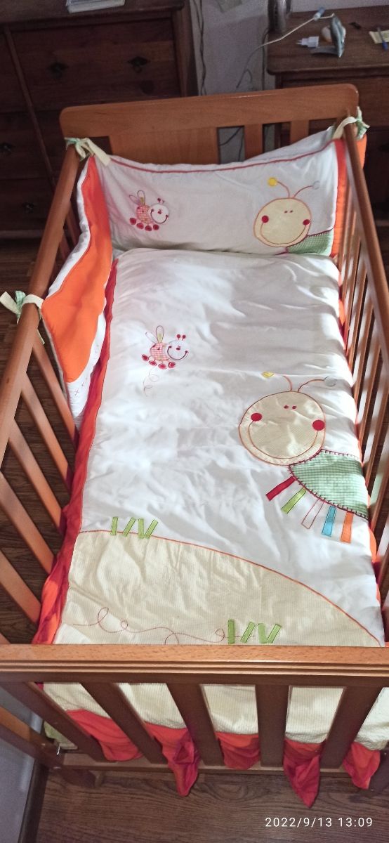CUNA MADERA + colchón + ropa cama
