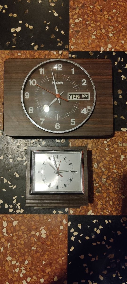 orologio e sveglia anni 50 design