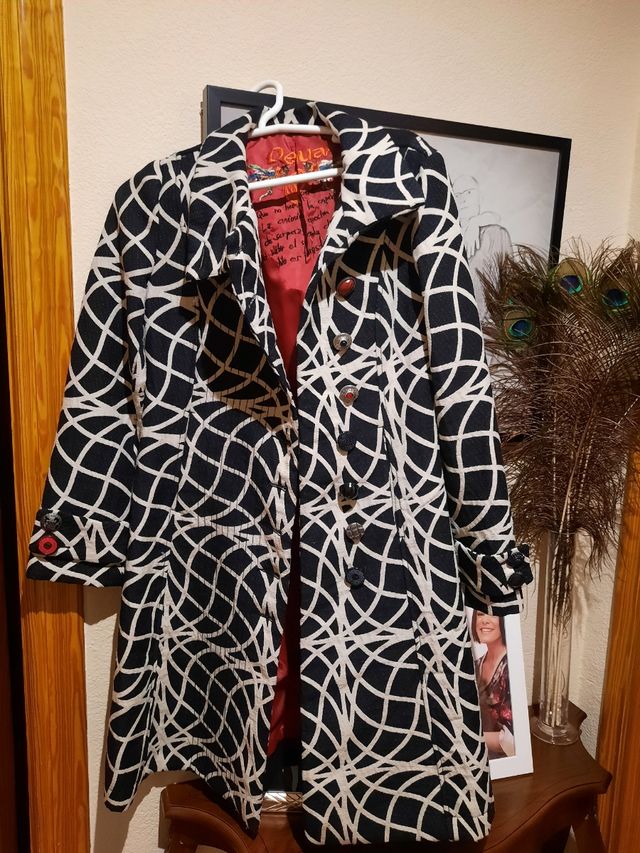 abrigo Desigual talla 38
