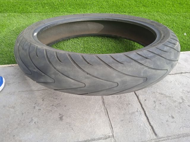 Rueda delantera Michelin Pilot 120/70