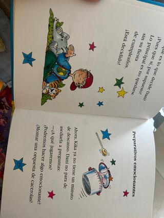 Colección de 3 libros de kika superbruja y Dani 