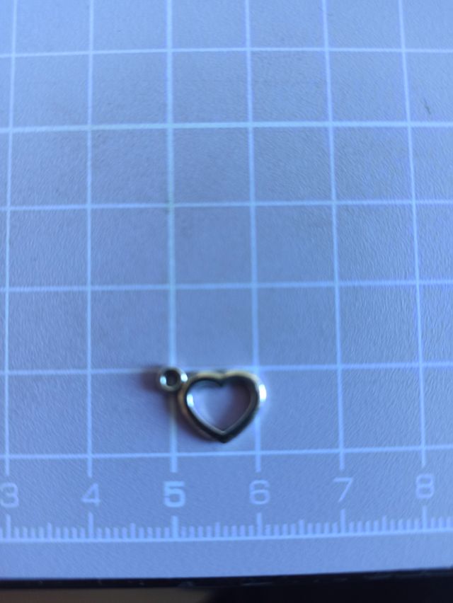 Abalorio corazón pequeño