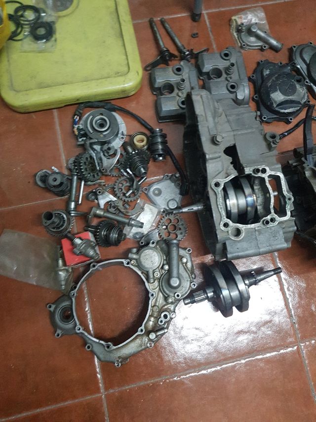 MOTOR YAMAHA YZF 250