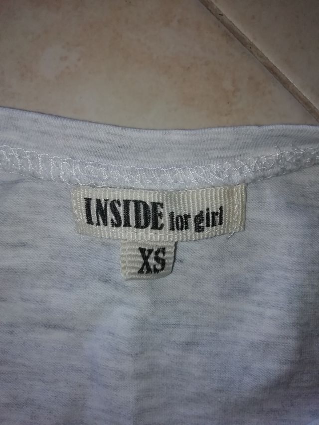 Top gris Inside
