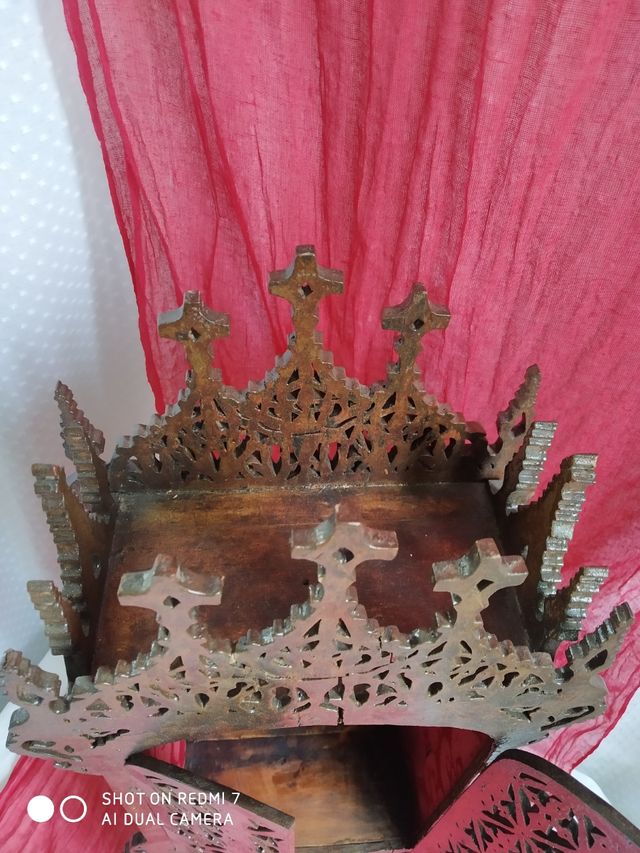 Capilla, Muy antigua obra de arte.