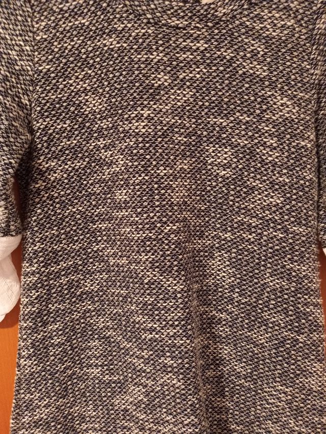 Vestido corto jaspeado blanco y negro