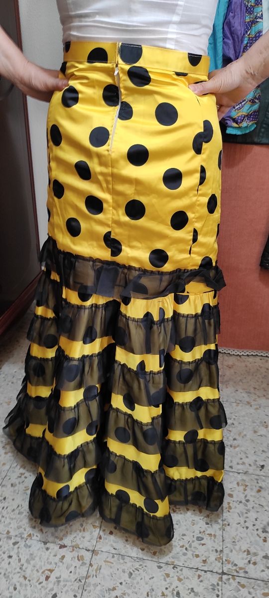 Gonna flamenco fatta a mano taglia L