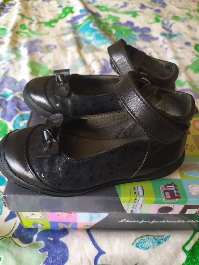 Zapatos niña número 24