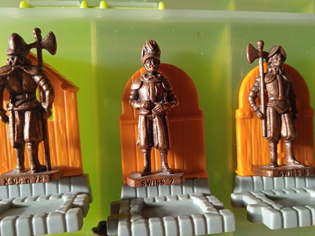 personaggi , sorprese Kinder