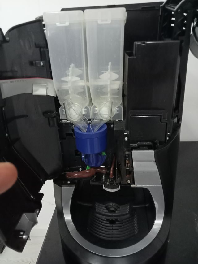 Macchina caffè/bevandecalde Lavazza