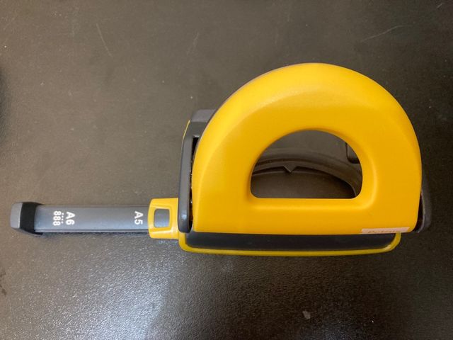 Perforadora papel Petrus