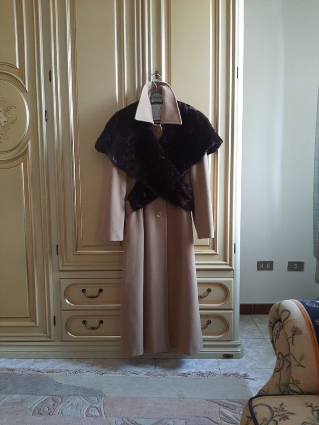 Cappotto donna color cammello