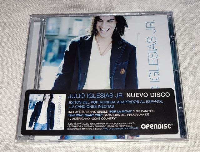 CD JULIO IGLESIAS JR. "Por la mitad"