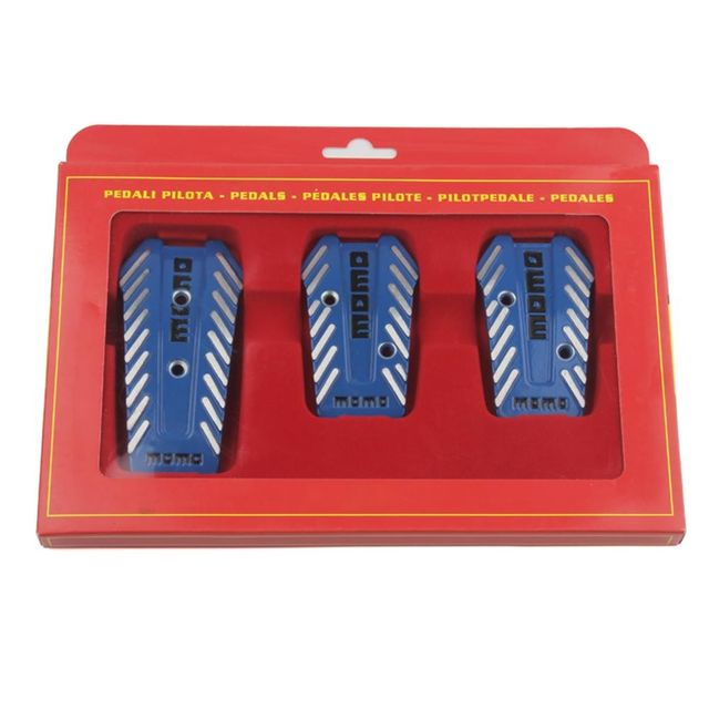Pedales Momo de aluminio en color azul para coche.