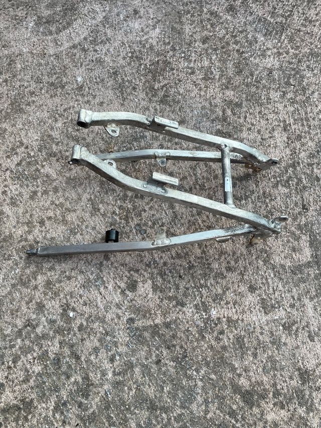 Yamaha WRF 450 2005, subchasis.