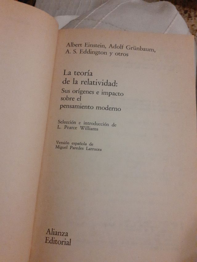 La teoría de la relatividad. sel. Pearce Williams