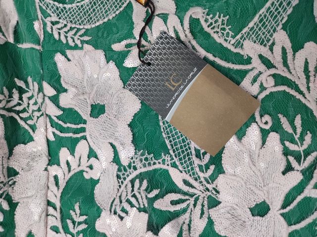 Espectacular vestido encaje y sobrefalda talla 40