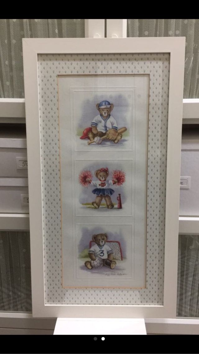 Cuadros grandes infantiles en blanco.